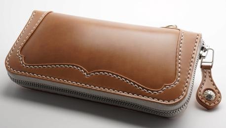 評価まとめ】「ビーズ屋公ちゃんの財布」極上の多脂革に存在感も